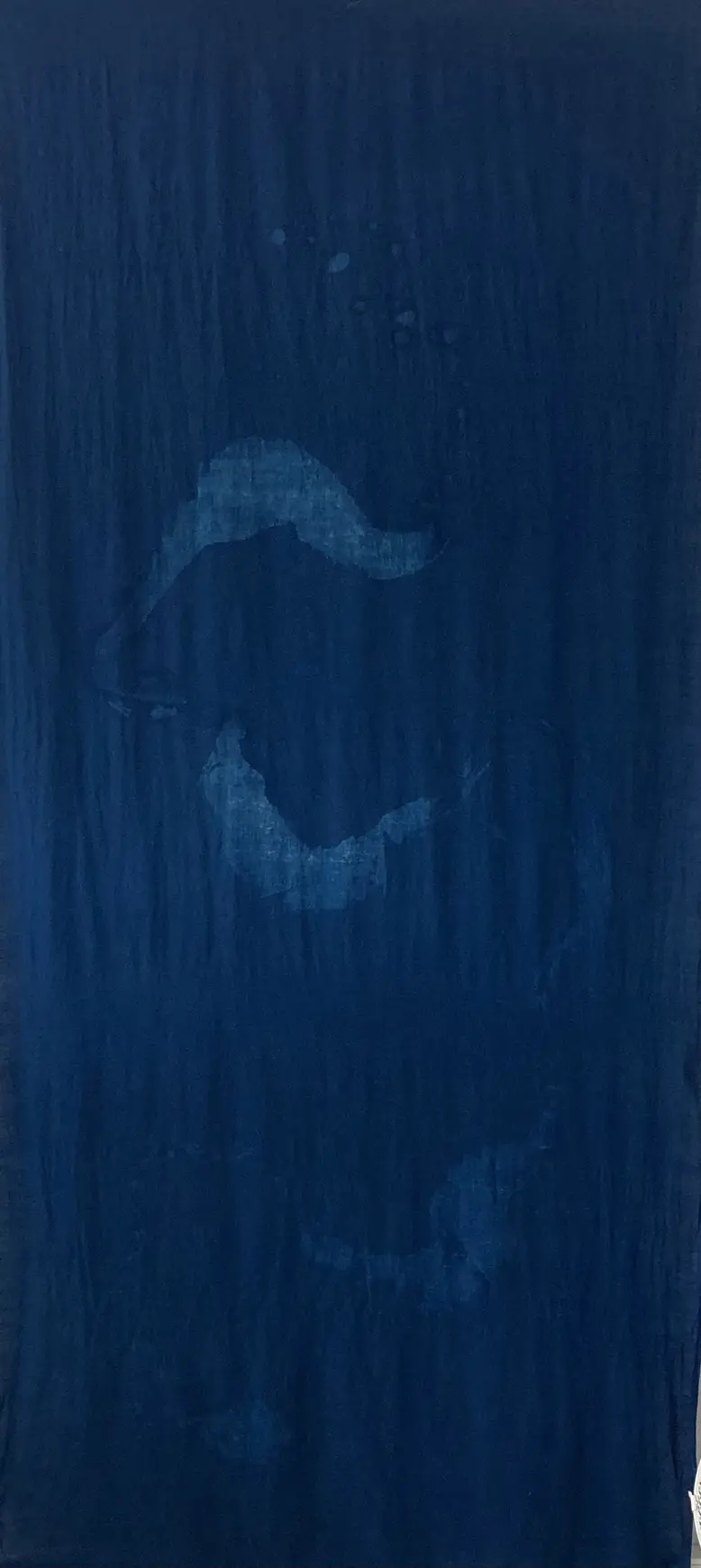 Natural indigo dye with reserve, on Khadi cotton from India,  collaboration with Maison Teintée
 139 cm x 250 cm - 55 x 98 inches